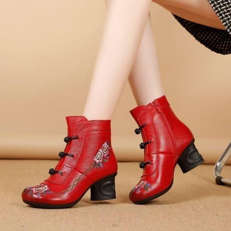 Women's Boot List: High-heeled and Thick-heeled Women's Shoes