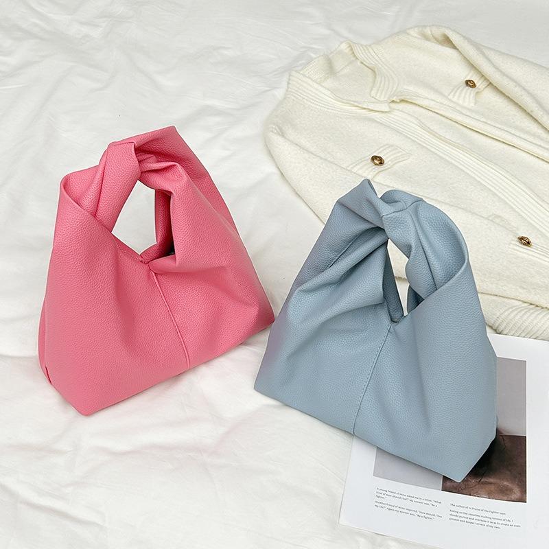 Autumn and Winter Fresh Temperament Kink Lazy Style Simple Hand Bag Portable Satchel Commuting Versatile Mobile Phone Bag