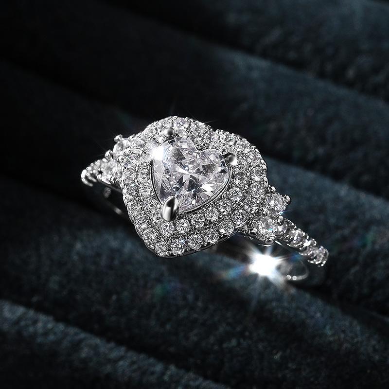 New Delicate Couple Anniversary Rings for Women Heart Ring Love Gift Dazzling CZ Stone Statement Accessories