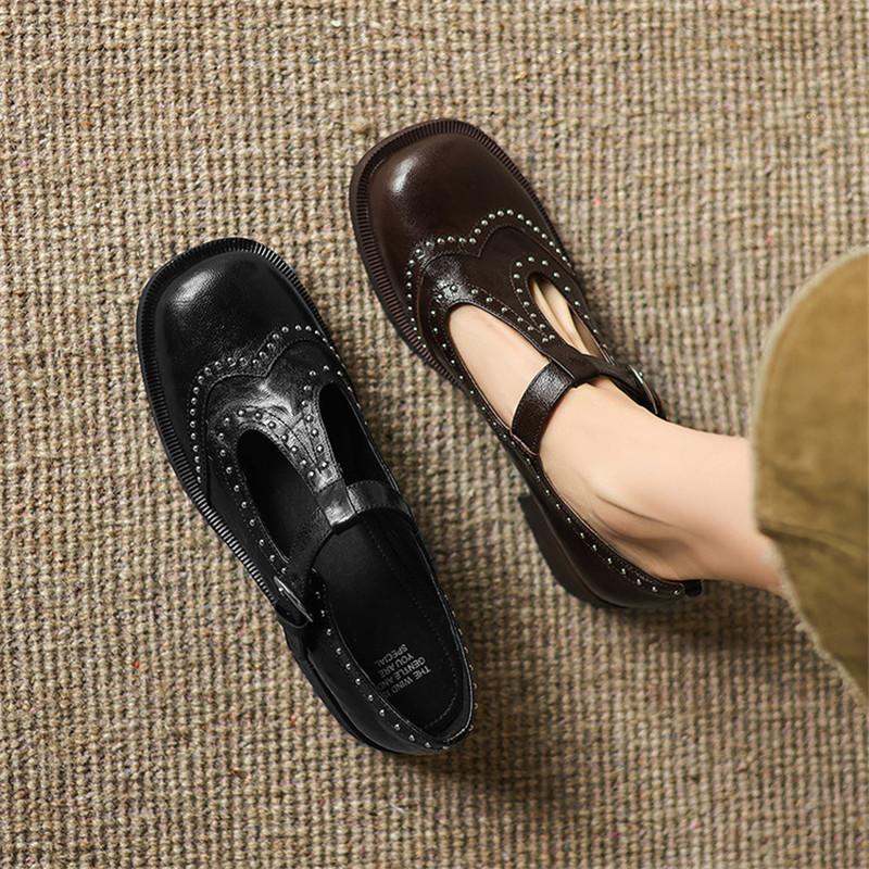 Mode Neue Frühling/Sommer Mary Jane Schuhe Echtleder Schuhe für Damen Mode Nieten Gürtelschnalle Runde Zehenpartie Damen Pumps Klobige Absätze