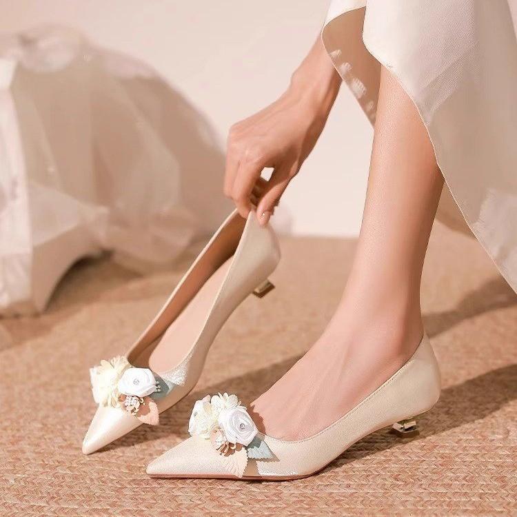 Niche beautiful French temperament flower high heels wedding shoes women's new fairy style skirt is not tired