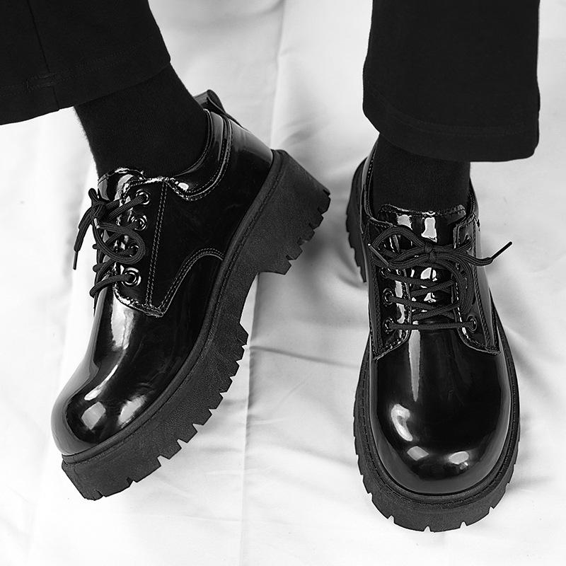 

Performance small leather shoes men s formal business derby big head casual light leather glossy pure black catwalk shoes tide 37 чорний