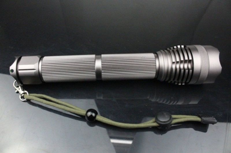 CREE L2 LED Diving Torch Flashlight YM-A1-L2 Silver