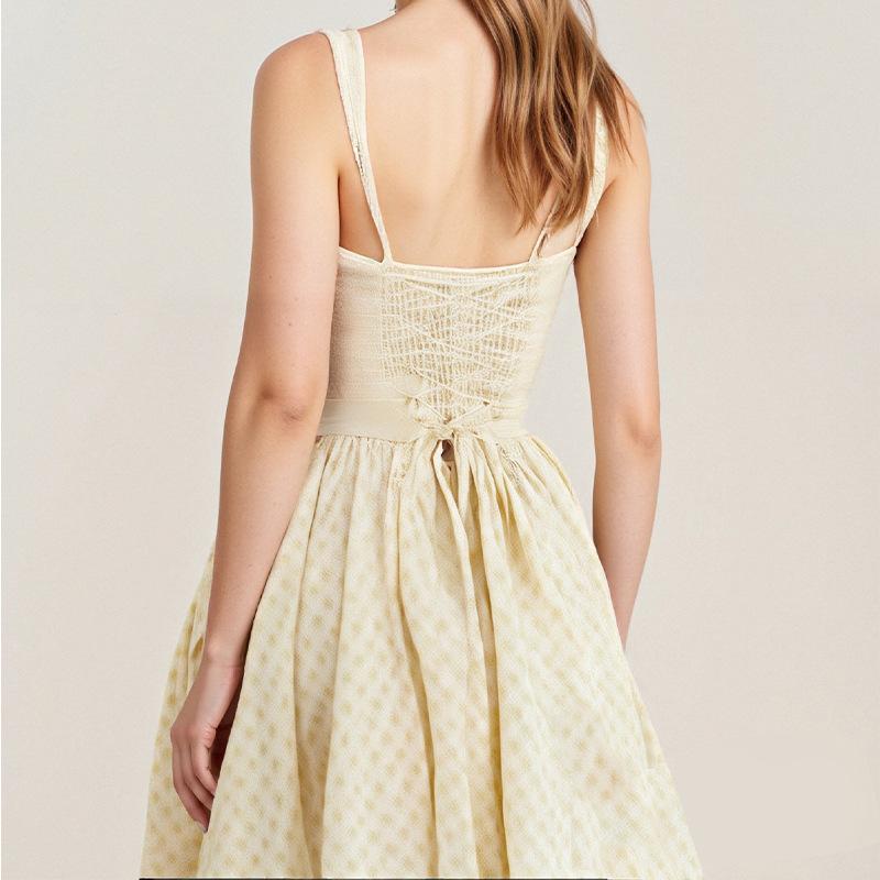 New Summer Products Pure Temperament Plaid Chest Tight High Waist Big Skirt Hem Suspender Dress
