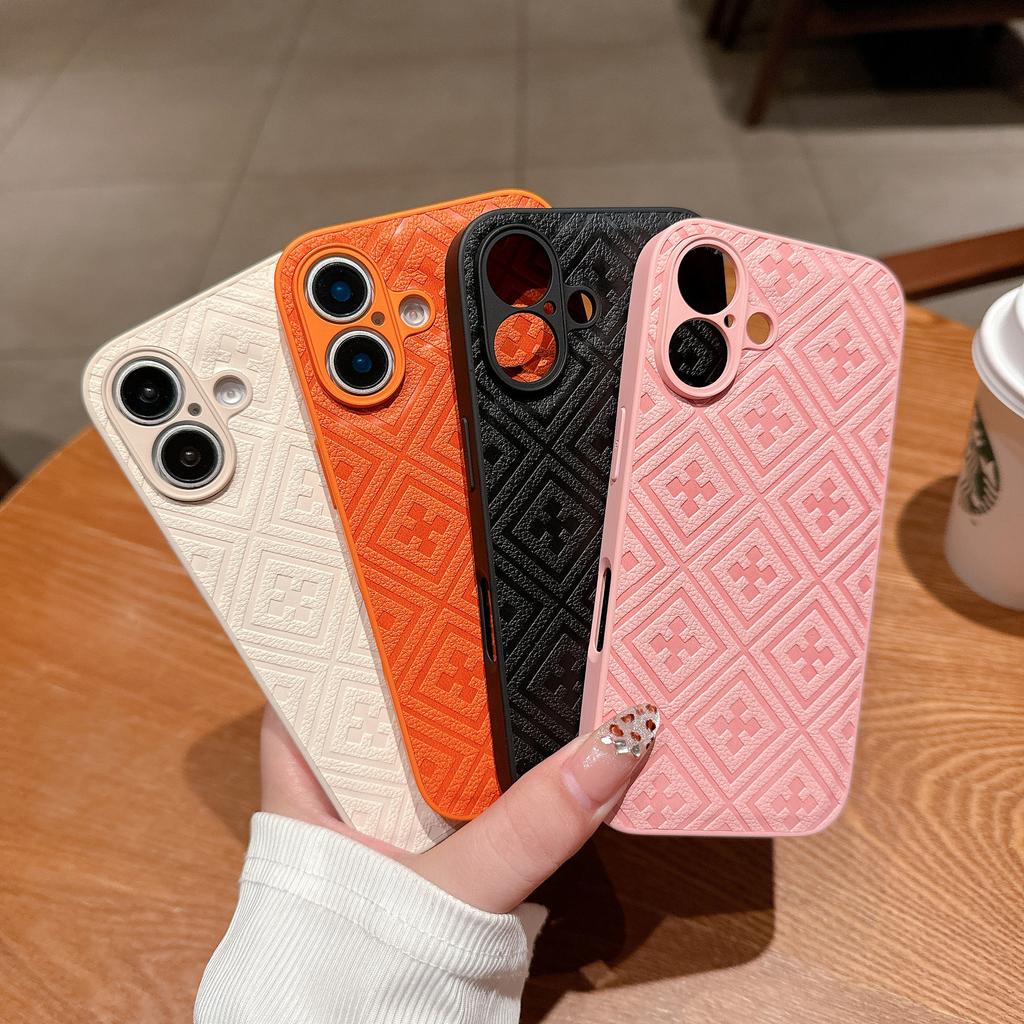 Die Gitterprägung eignet sich für die luxuriöse iPhone 16 Handyhülle, das schlichte iPhone 14/15 Pro Max und die 13 Schutzhülle