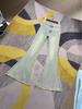 Jeans Stretch Micro-Flare a Vita Alta alla Moda 2025 - Snellenti, Valorizzanti, Orlo Grezzo, Versatili e per Persone Alte