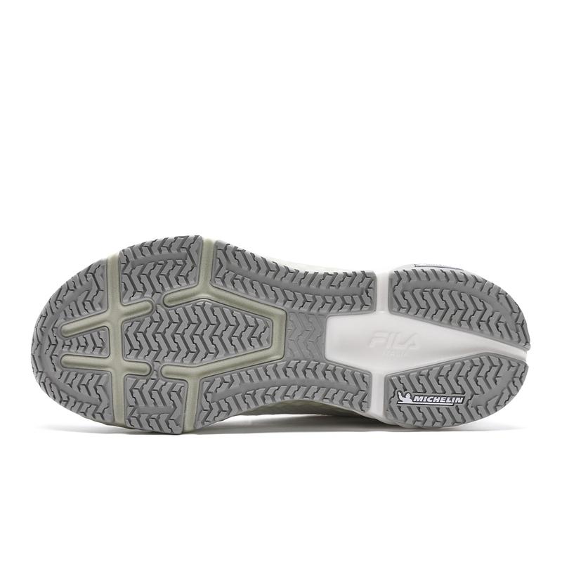 Fila Comfortable Versatile Low-Top Running Shoes Men Sneaker White A12M431103FWA