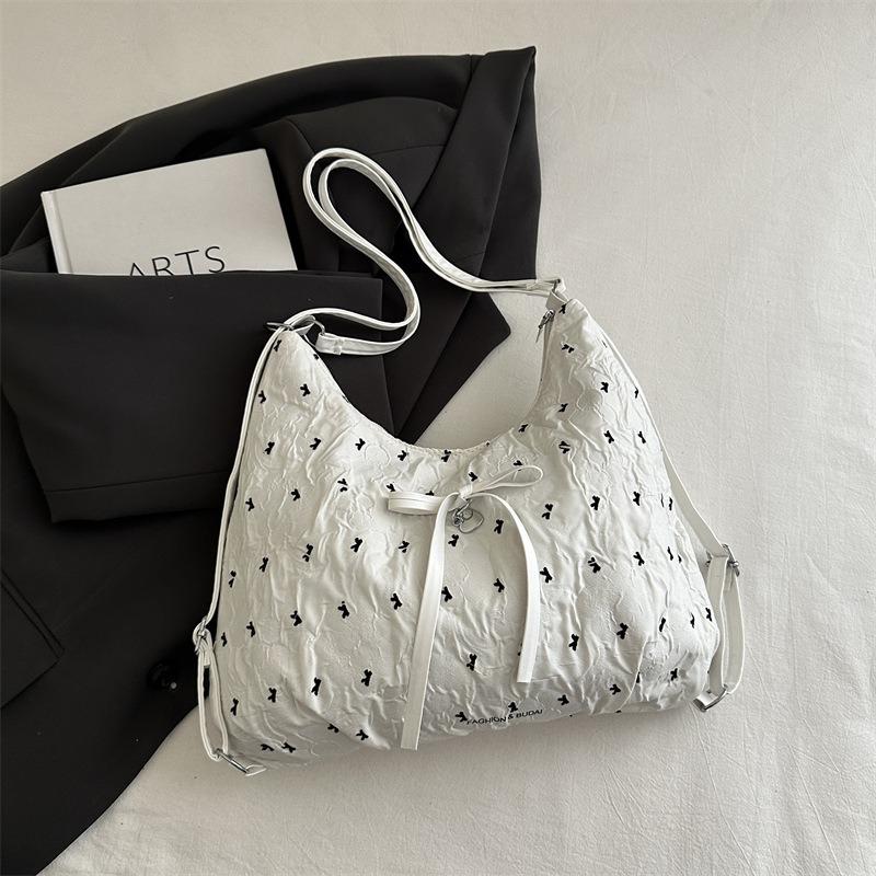 Folded Bow Small Bag Women's New Trendy Fashion Commuter Tote Bag Summer Versatile Armpit Bag