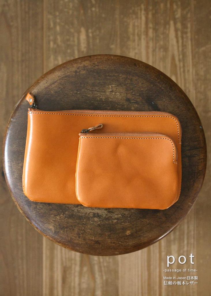 Pote, Feito no Japão, Bolsa de Couro Tochigi, Pequena, Tamanho Mini, para Acessórios, Fones de Ouvido e Cartões, BLPT0084 (Castanho avermelhado)