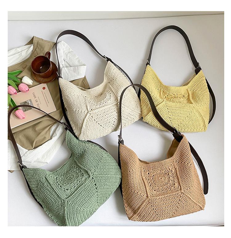 Stylish Large-Capacity Woven Beach Bag - Versatile Fashion and Daily Commute Underarm Accessory