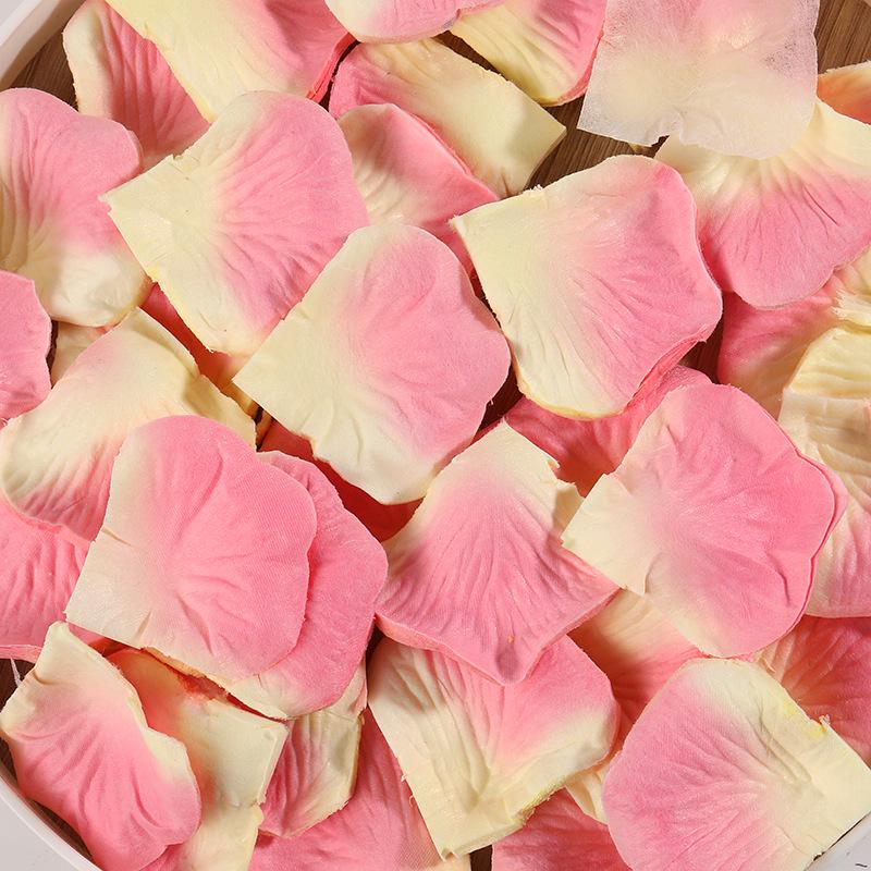 Non-Woven Artificial Rose Petals for Wedding Decorations and Hand-Thrown Arrangements