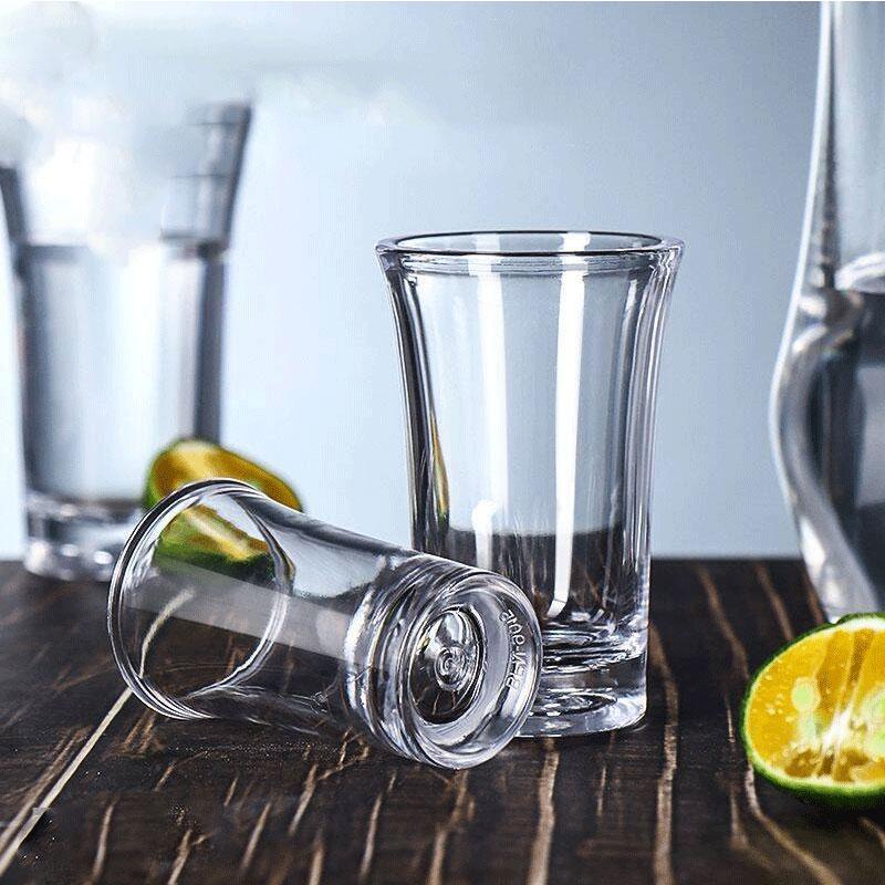 4 יחידות כוסות לבנות גבוהות יצירתיות לשתייה חריפה, כוסות יין קטנות למסיבה, כוסות לשתייה חריפה, כוסות יין קטנות רב-תכליתיות, כוסות יין וודקה, מתנה