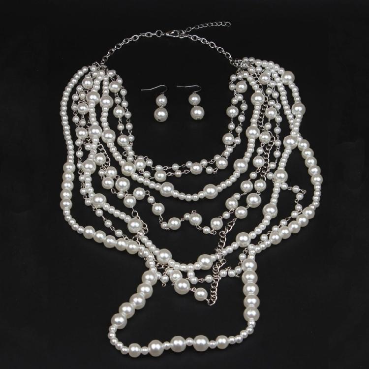 Stylish Pearls Jewelry Set Featuring Multilayers Necklace and Earrings Accessory for Fashionable Woman Casual Wear