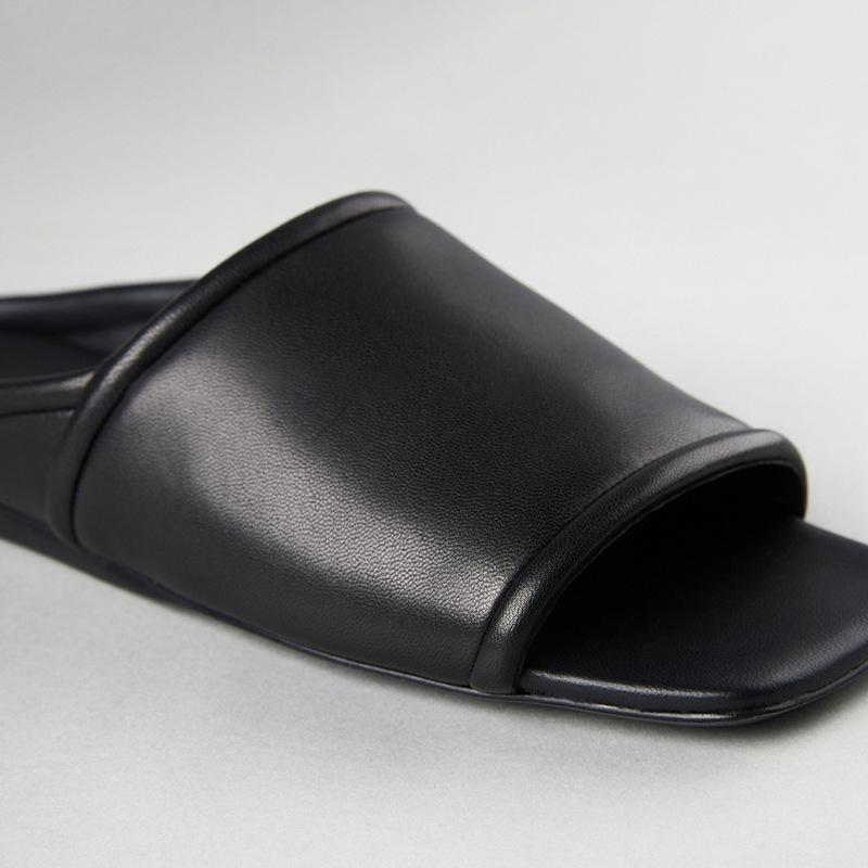 Genuine Leather Flat Slippers For Women 2025 New Summer Casual Beach Shoes Simple Versatile Women's Sandals