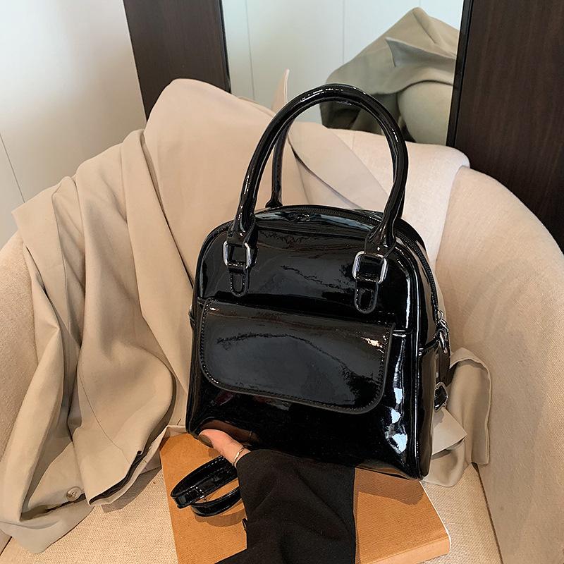 

Портативная женская сумка через плечо с двойным ремнем, новая модная нишевая маленькая квадратная сумка 2025 года, универсальная сумка через плечо, сумка-мессенджер