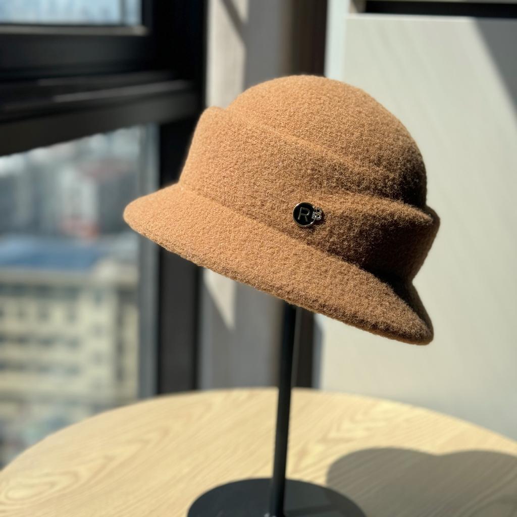 Hepburn Style Woolen Top Hat for Women in Autumn and Winter Elegant and Warm Fisherman Hat High End New Fashion Basin Hat