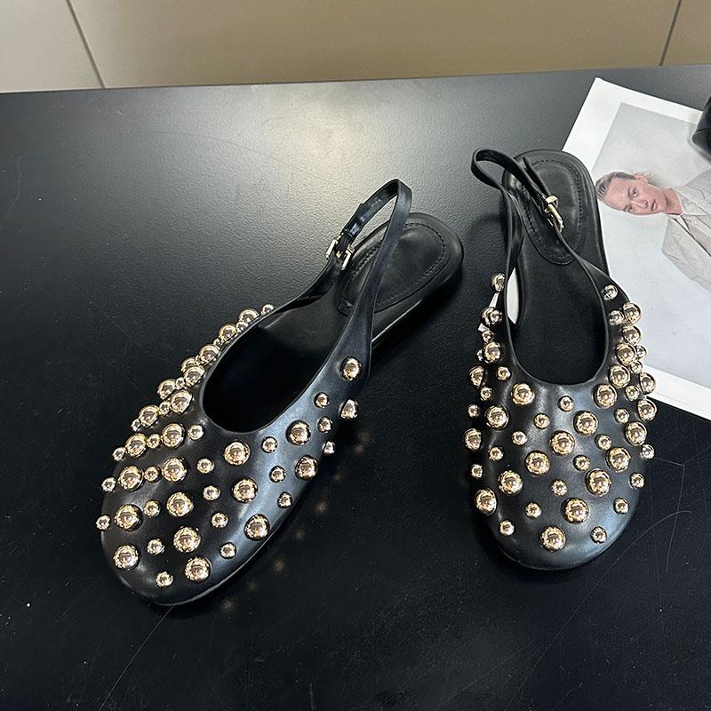 

Fashion Fashion Metal Rivet Women Flats Sandals Shoes Female Buckle Strap Footwear Round Toe Ladies Flats Sandals Shoes Big Size 43 38 золотой