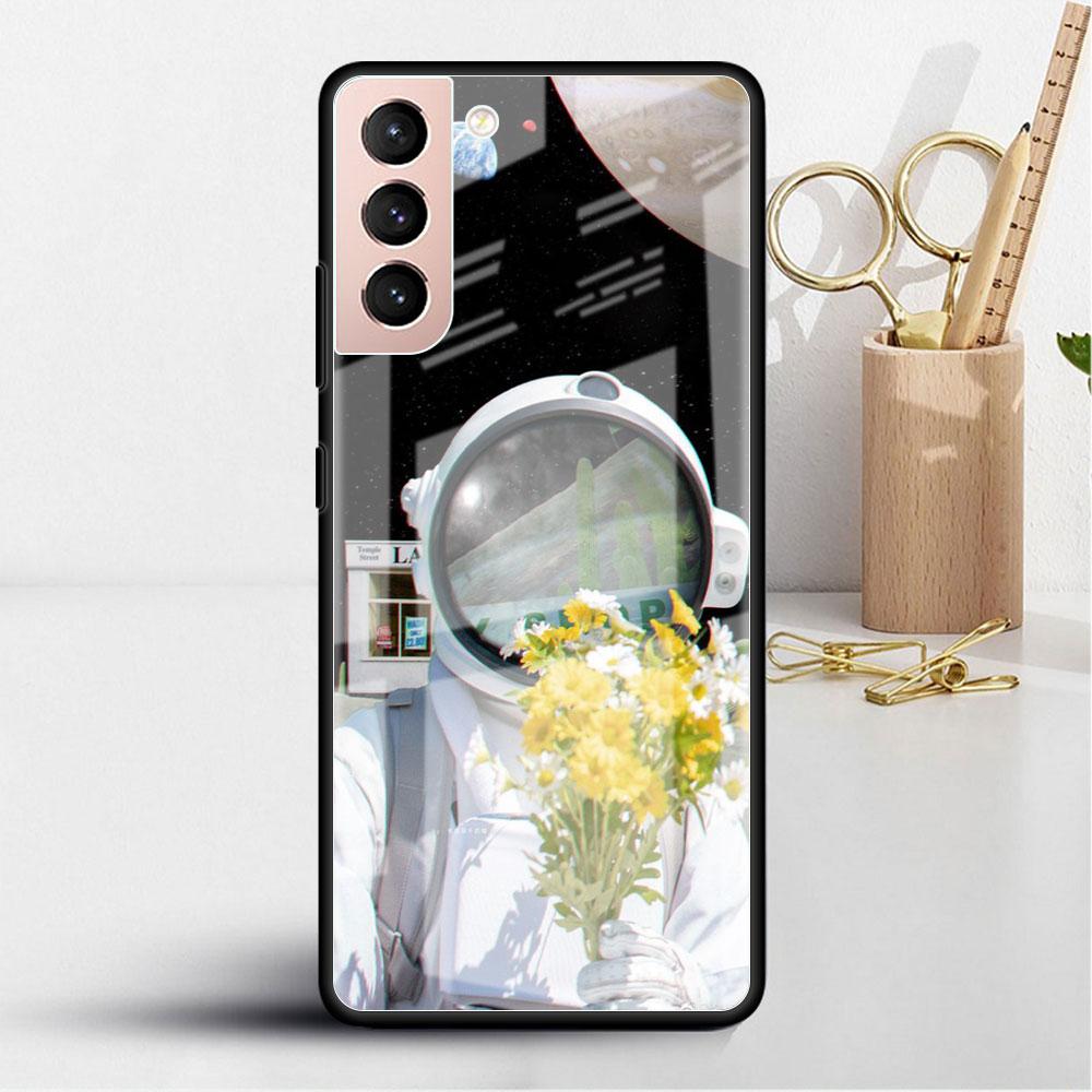 Astronaut Cosmic Planet Glass Case For Samsung Galaxy S22 S20 FE S21 Plus Phone Cover S10 5G S9 Note 20 Ultra 10 Lite Shell