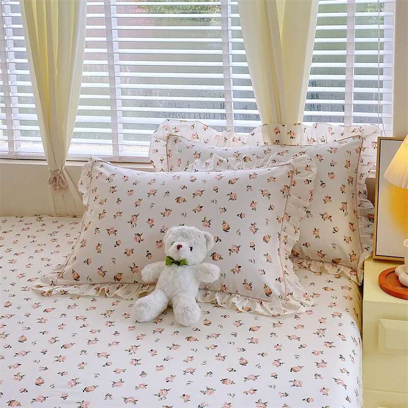 Solstice Floral Pillowcase Set - 2pcs 100% Cotton Ruffled Fundas de Almohada, Cushion Cover