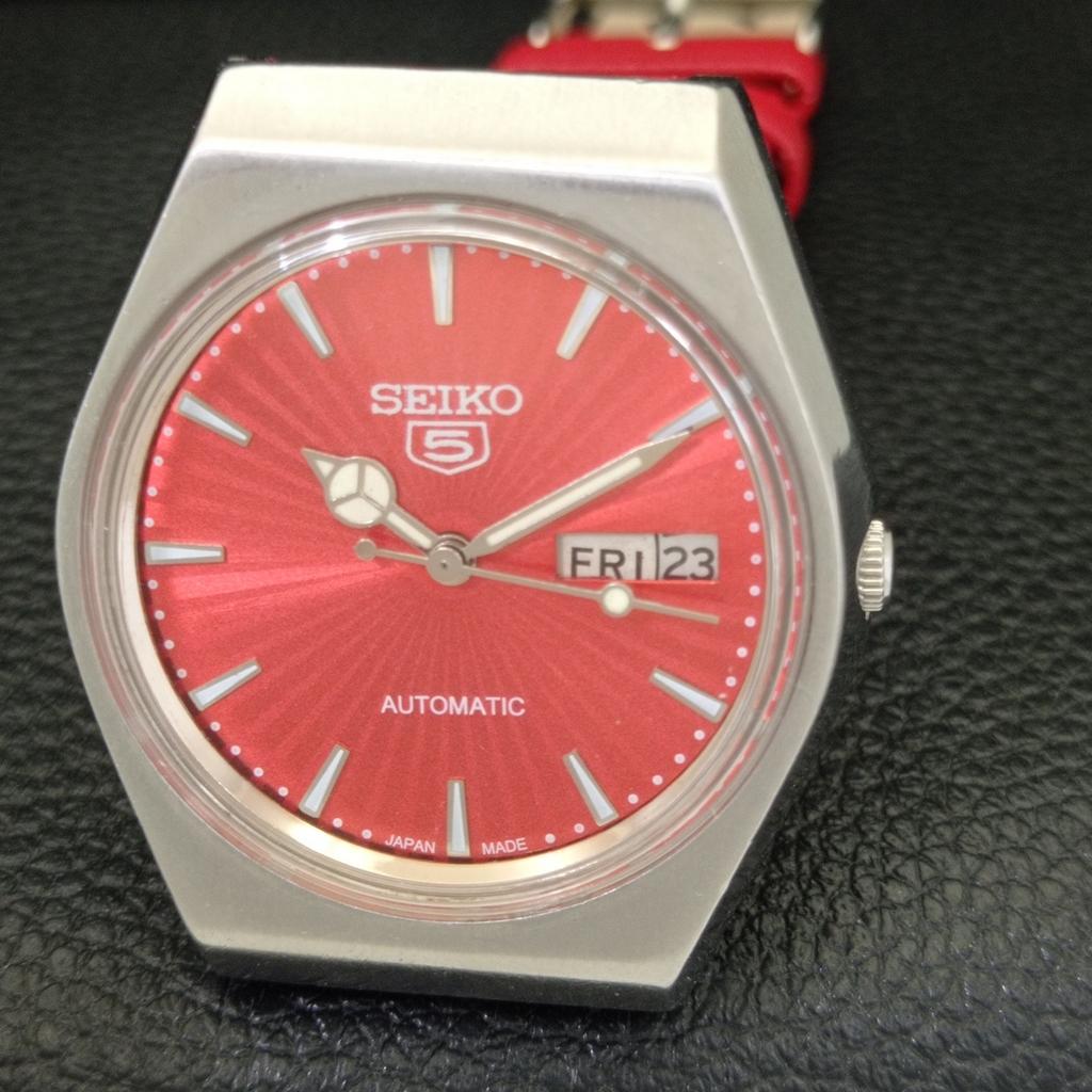 SEIKO 5 AUTOMATIC 6309A VINTAGE JAPAN MENS RED COLOR DIAL WATCH a701462-5 R206b-a701462