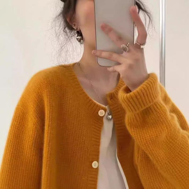 Autumn and Winter New Soft Waxy Knitted Cardigan Women's Round Neck Thickened Loose Versatile Knitted Sweater Jacket Women