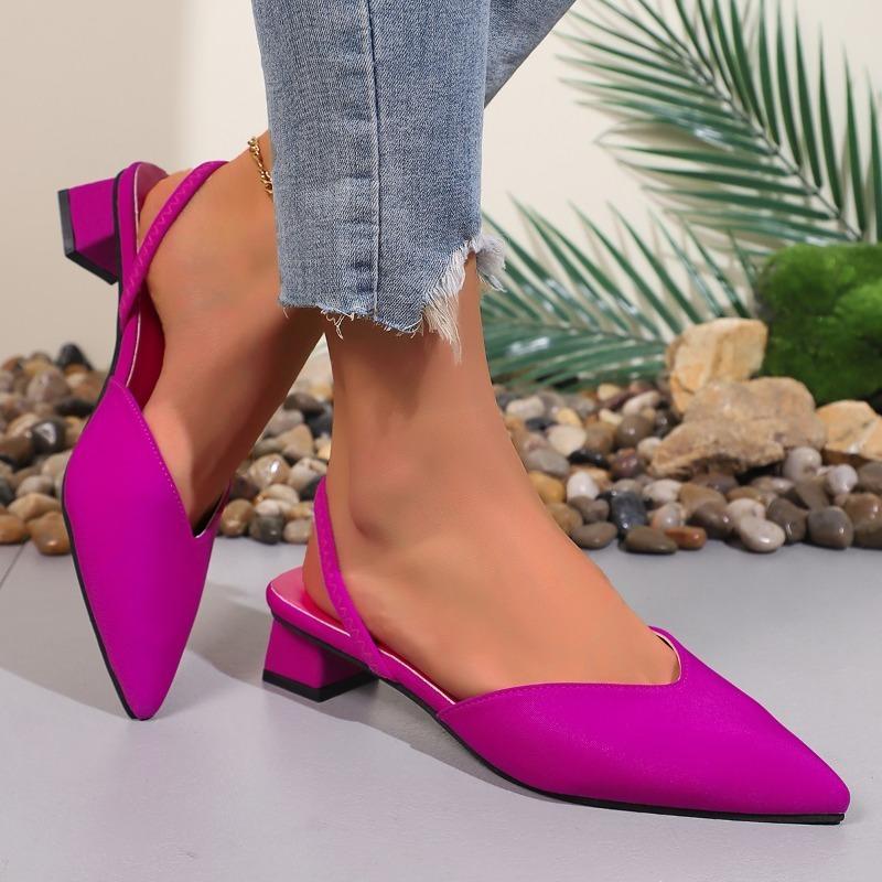 Chaussures à talons hauts et bout pointu pour femmes Style étranger Nouvelles Chaussures d'été Baotou Demi-chaussures Sandales et Pantoufles Grande taille