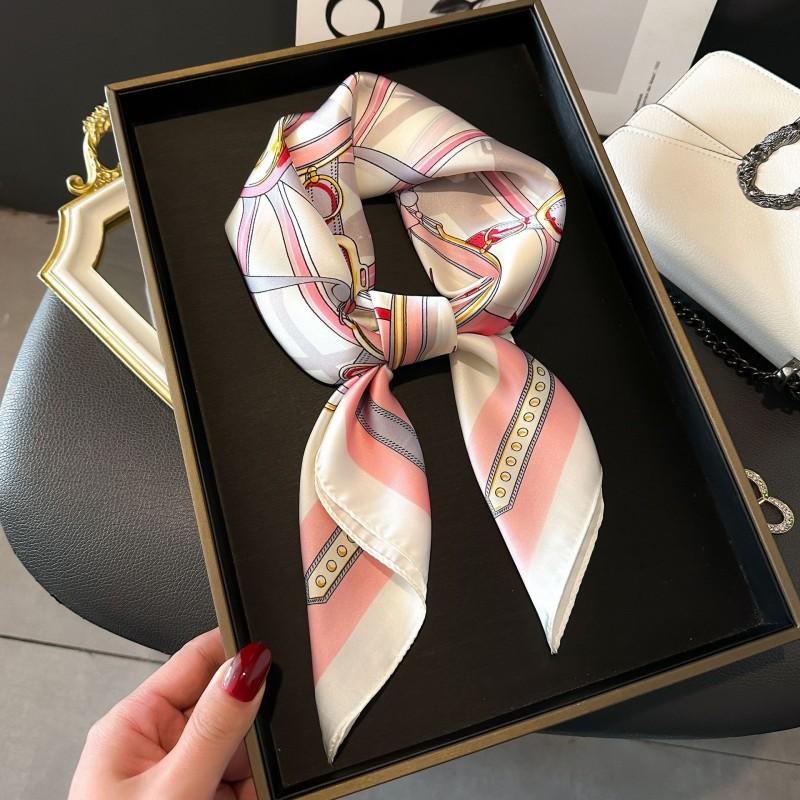 70cm Square Silk-Like Scarf Women Lightweight Fashion Accessory Office Chic Neck Wrap Stylish Print Design