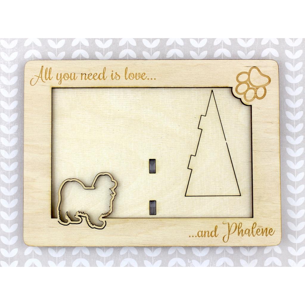 Papillon, Continental Toy Spaniel, Butterfly dog II – Photo frame, engraved wooden frame | Art-Dog