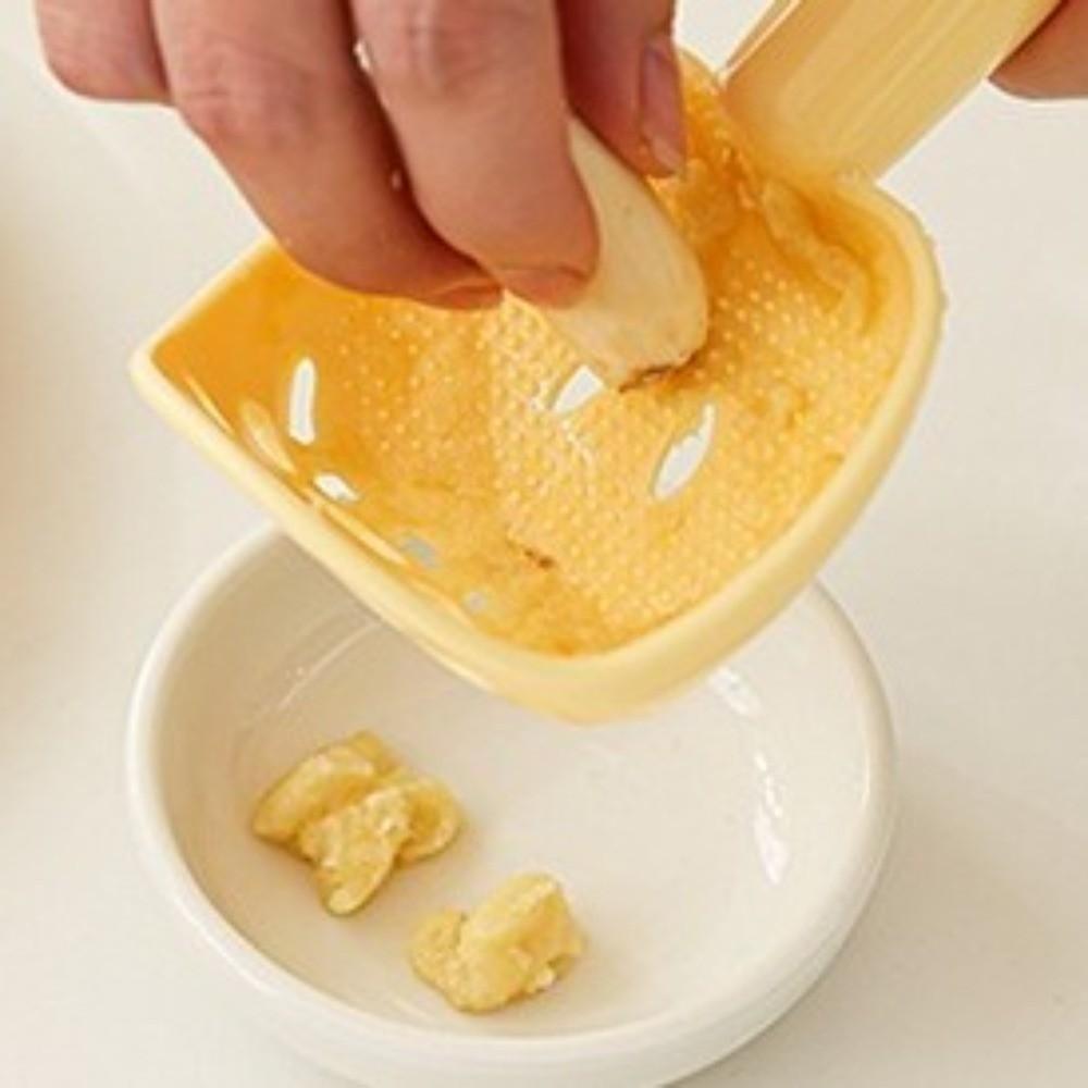 Food Grade Potatoes Grinder Plastic Rice Spatula Multi-Function Strainer Ladle  Kitchen Use