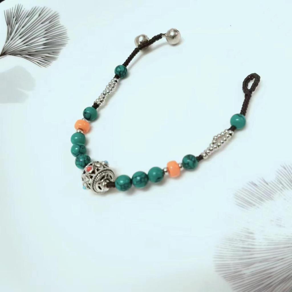 Handmade Chinese Retro Beaded Bracelet: Versatile Ethnic Style for Couples & Friends
