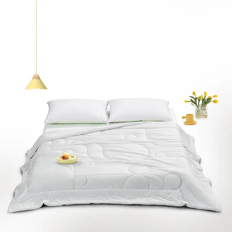 

Mercury Home Textiles Cool-Touch Antibacterial Summer Quilt