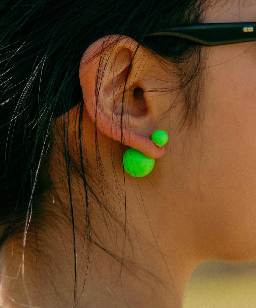 Sundaydiscoclub Summer Ball Earrings Neon Green