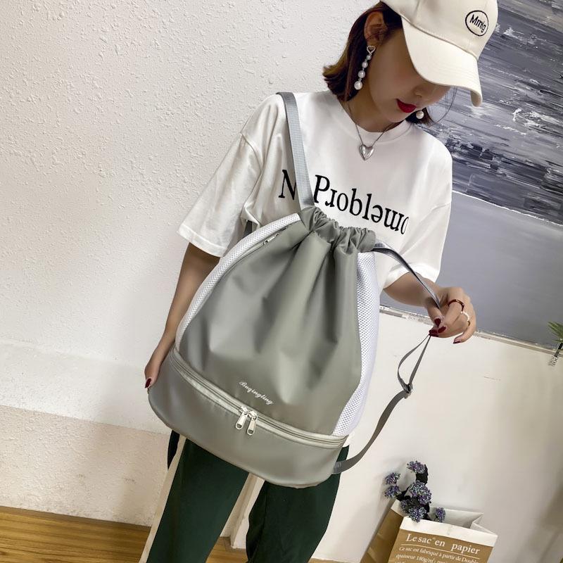 

Женский водонепроницаемый рюкзак для купальника с функцией разделения на мокрую и сухую одежду 42*35*20 cm серый