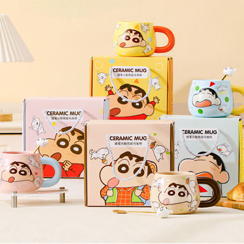 Crayon Shin-chan color handle mug