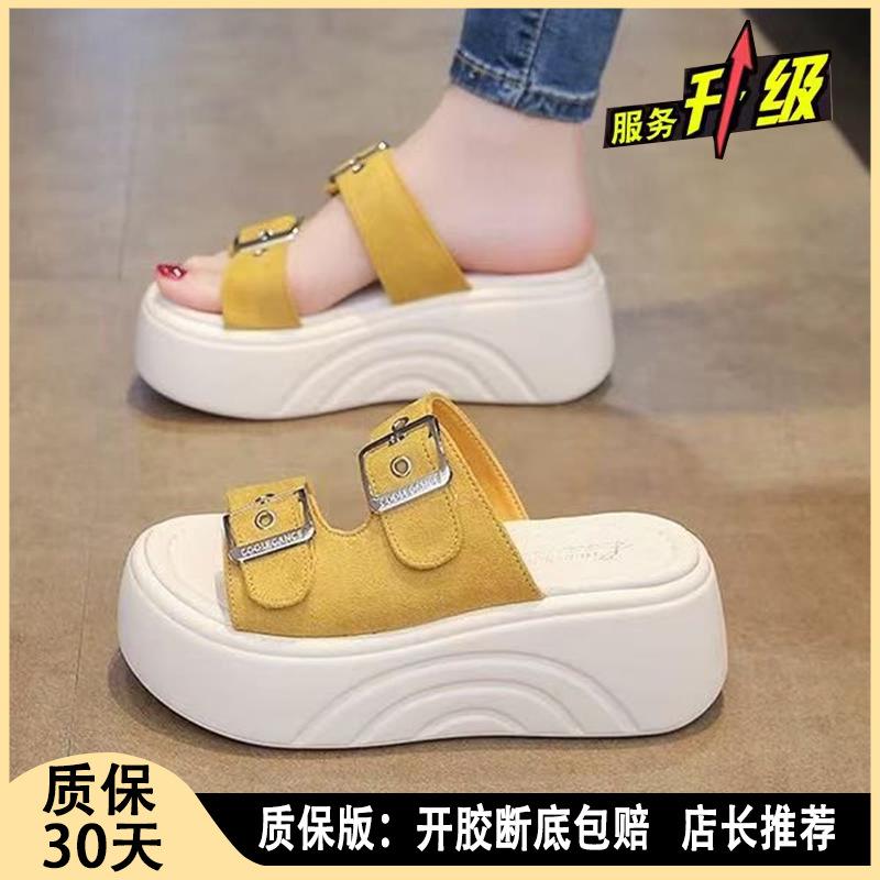 Premium thick-soled slippers women's summer outer wear 2025 new small height-increasing cool slippers seaside beach sandals