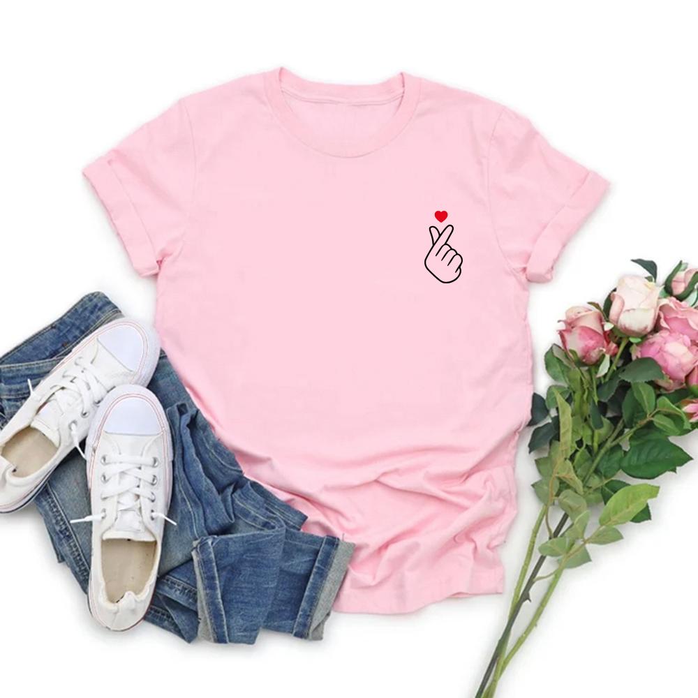 Koreanisches Fingerliebe-Symbol T-Shirt Koreanisches Fingerherz Kpop Shirt Damen Grafik T-Shirts Niedliches K-Pop T-Shirt Kurzarm Damen Tops