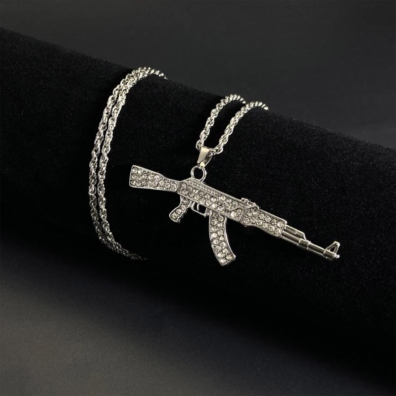 Stylish Submachine Guns Pendant Dazzling White Gold Plated Chain Hipsters Streetwear Diamond Accessory for Women and Men