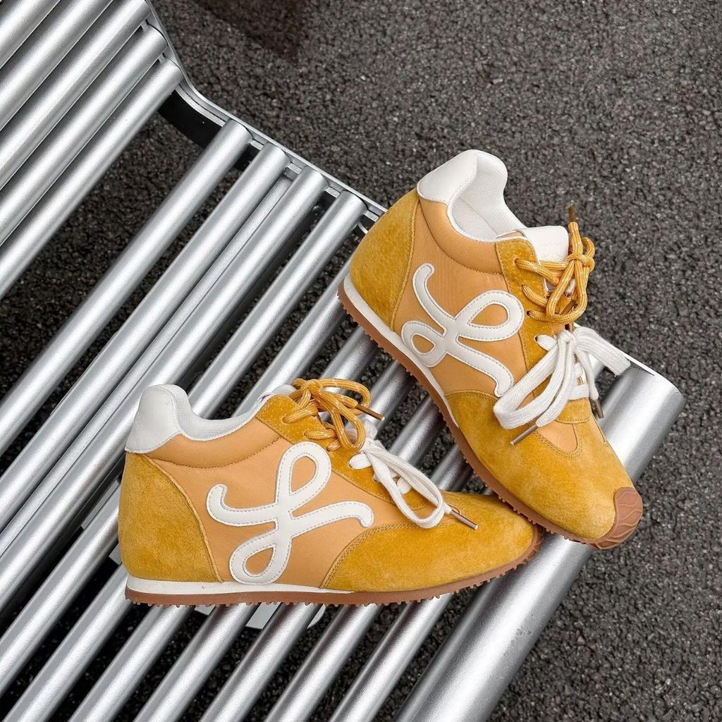 Su Yinyin's 7cm Version of the Same Style~ Inner Height Increase Small Crooked Head Mandarin Duck Shoelaces Couple Casual Shoes German Training Shoes 