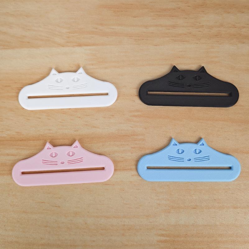 Cat Snack Extruder Cute Cat Head Snack Squeezer Mess-Free Treat Dispenser For Pet Food Meat Sauce Bag Extruder Squeezing Tools