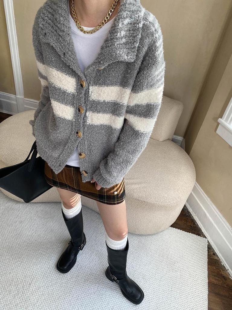 Cardigan tricotat cu dungi contrastante în două direcții Sinan SN6889