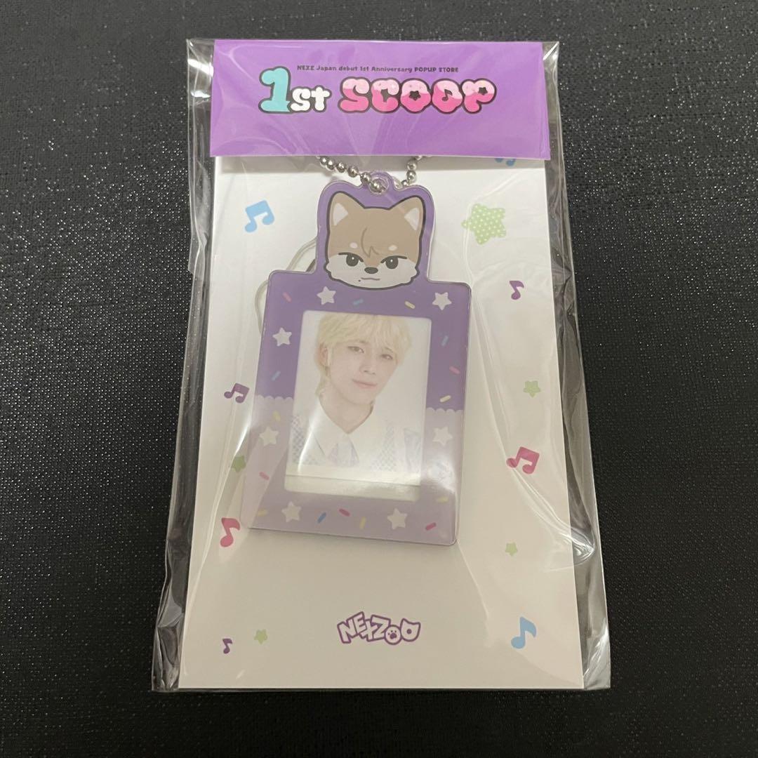 

[USED] NEXZ Sogon popup SCOOP ID Photo Holder
