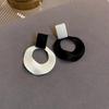 Dopamine Geometric Irregular Circle Earrings Female Japan Korean Simple Personality Earrings Artistic Fashion Jewlery