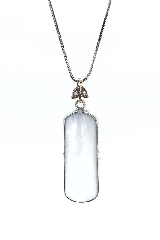 

Настоящее серебряное ожерелье ручной работы с натуральным перламутром и каменной штукатуркой