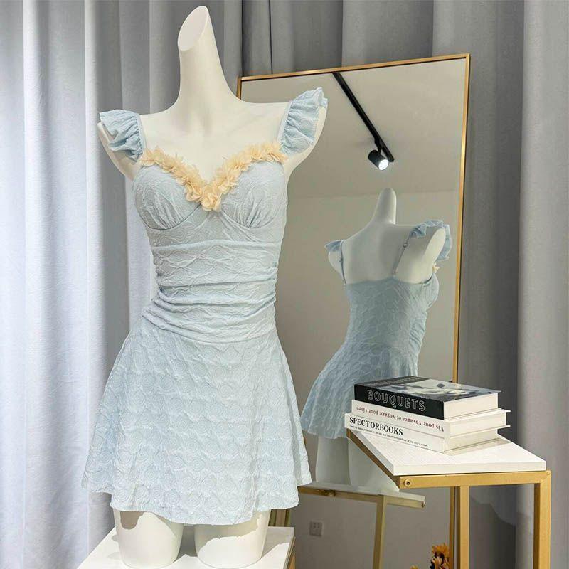 

One-piece Skirt Swimsuit Is Fashionable Sweet Ruffled Covers Flesh Makes It Look Slimmer White Small Fresh Seaside Vacation M синий