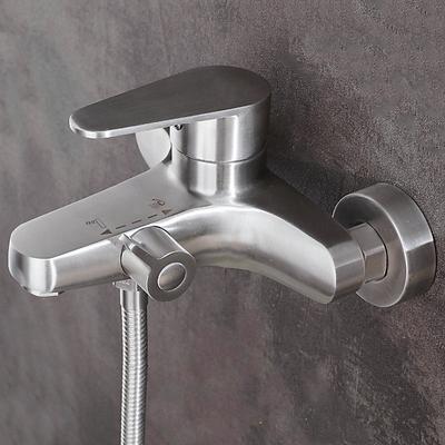 Badkamer en toilet – Bad- en douchekranen