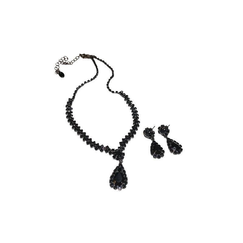 Retro Rhinestone Geometric Water Drop Earring & Necklace Set - Fashion Luxury Clavicle Chain for Women