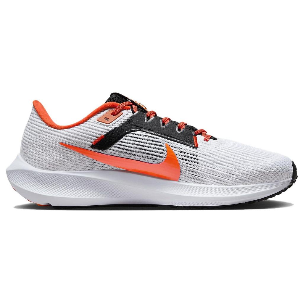 Nike Zapatillas Air Zoom Pegasus 40 Oklahoma State para hombre, color blanco, negro y naranja brillante DZ5973-100