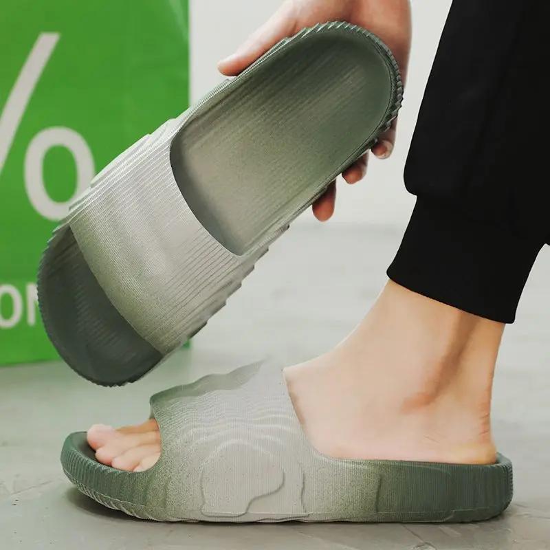 Sandals Man Platform Sabot Slippers for Men Soft Beach Comfortable Clappers 2025 Designer Luxury Rubber Fun Adult Casual Shoes