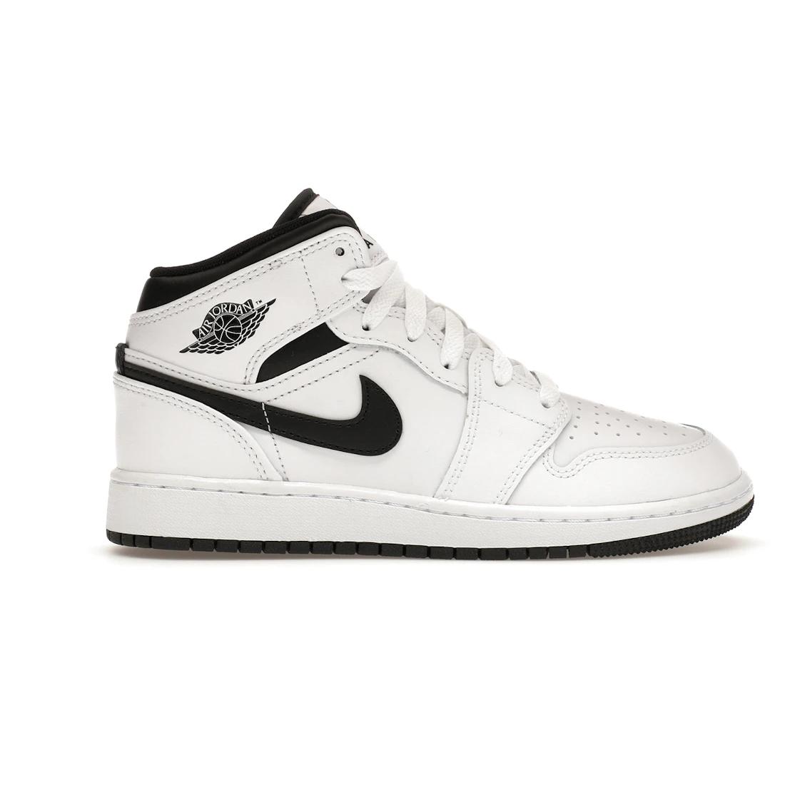 

Новые Jordan Air Jordan 1 Mid Кожа Удобные Прочные Средние Кроссовки для Баскетбола для Детей Белый Черный GS DQ8423-132 36.5