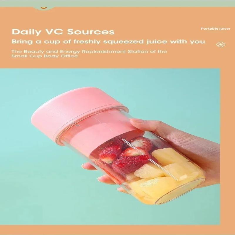 Portable USB Rechargeable Electric Juicer 420ml Ideal for Travel Smoothie Cups with Straw Feature